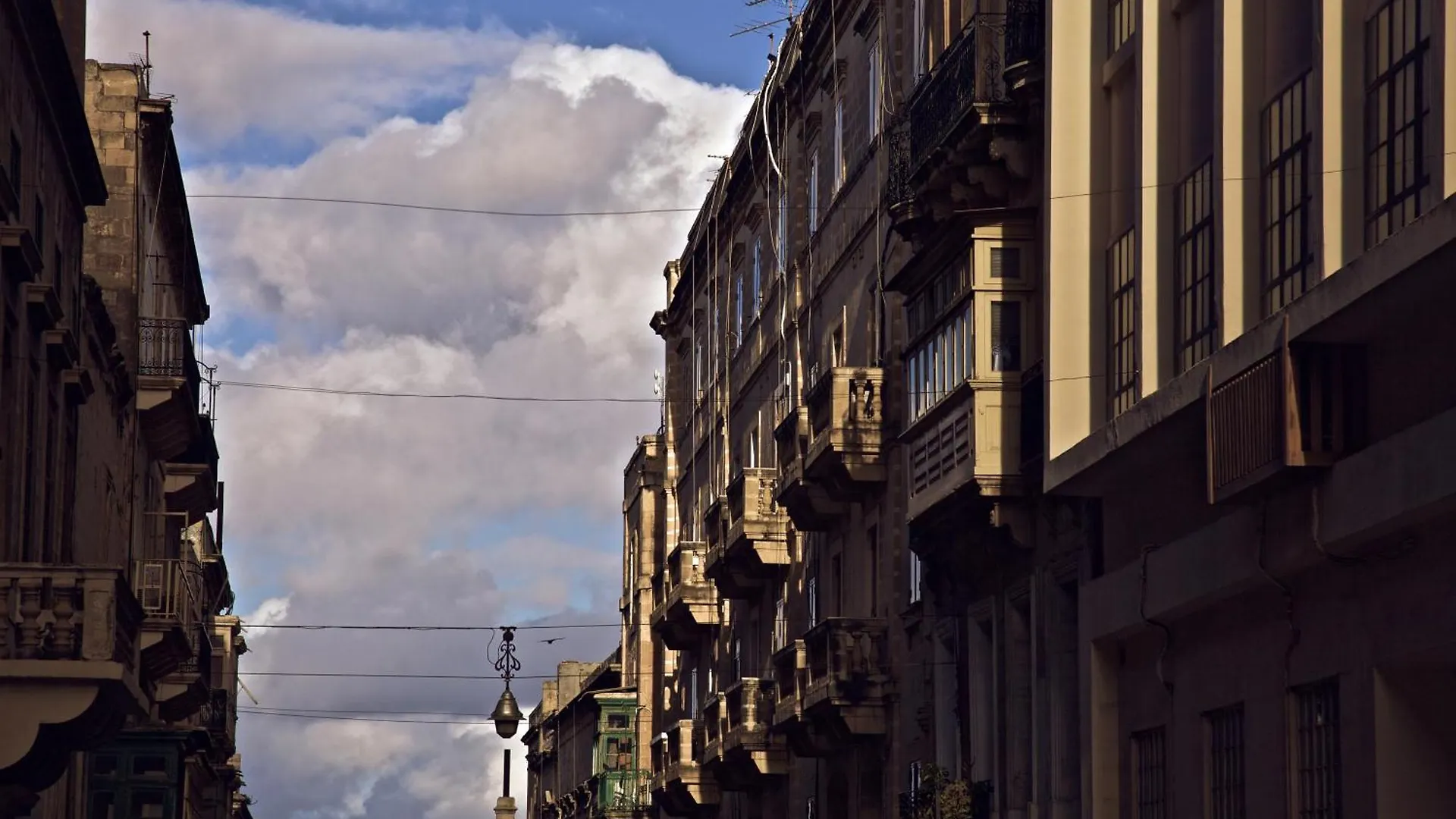 A 400-Year-Old Designer Apartment In Valletta Malta